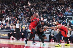 巴恩斯19+12+8巴雷特27分 猛龙主场战胜灰熊