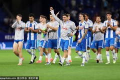 从曼城弃将到西甲新星：他如何用努力赢得全场掌声？