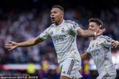 西甲-姆巴佩破门+失点贝林厄姆建功 皇马2-1胜10人巴萨