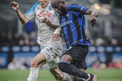 尤文欲签韩国铁闸 伊卡尔迪或重返意甲，巴黎挖角罗马大将